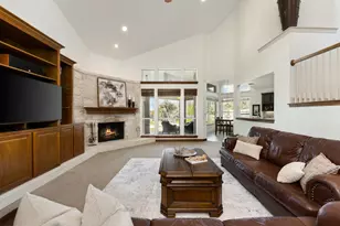 583 W Overlook Mountain Rd, Buda, TX 78610 - Photo 8