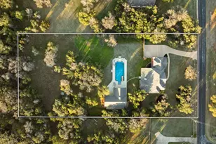 583 W Overlook Mountain Rd, Buda, TX 78610 - Photo 4