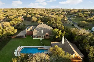 583 W Overlook Mountain Rd, Buda, TX 78610 - Photo 34