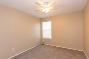 245 Shale Dr, Jarrell, TX 76537 - Photo 10