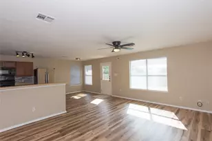 245 Shale Dr, Jarrell, TX 76537 - Photo 14