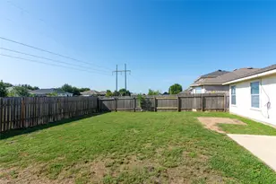 245 Shale Dr, Jarrell, TX 76537 - Photo 28