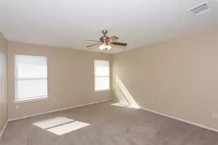 245 Shale Dr, Jarrell, TX 76537 - Photo 16