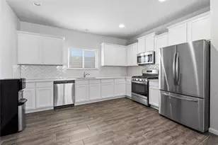 140 Pentro Path, Georgetown, TX 78626 - Photo 4