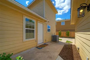 18100 Belfry Pass, Manor, TX 78653 - Photo 22