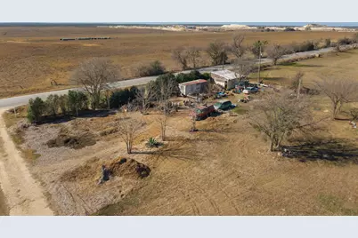 [Address not provided], Jarrell, TX 76537 - Photo 4