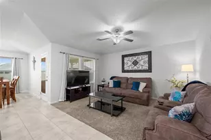 407 Waterway Ave, Hutto, TX 78634 - Photo 4
