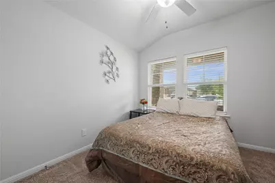 407 Water Way Avenue, Hutto, TX 78634 - Photo 20