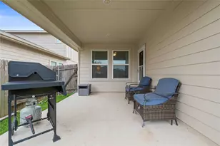 407 Waterway Ave, Hutto, TX 78634 - Photo 30