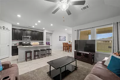 407 Water Way Avenue, Hutto, TX 78634 - Photo 8