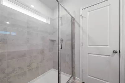 407 Water Way Avenue, Hutto, TX 78634 - Photo 18