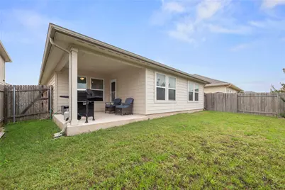 407 Water Way Avenue, Hutto, TX 78634 - Photo 30