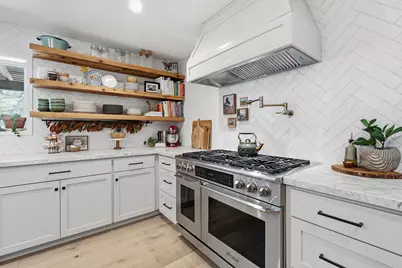 5907 Ivy Hills Drive, Austin, TX 78759 - Photo 16