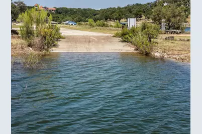 305 Angel Song Cove, Spicewood, TX 78669 - Photo 34