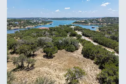 305 Angel Song Cove, Spicewood, TX 78669 - Photo 22