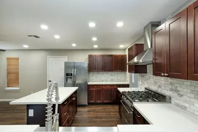 2412 Willow Way, Round Rock, TX 78664 - Photo 6