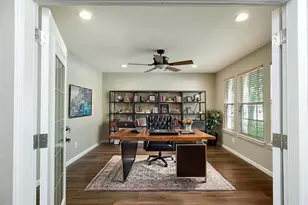 2412 Willow Way, Round Rock, TX 78664 - Photo 10