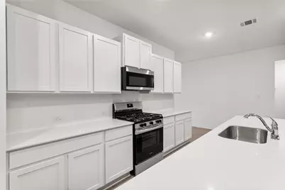 161 Keefer, Kyle, TX 78640 - Photo 4