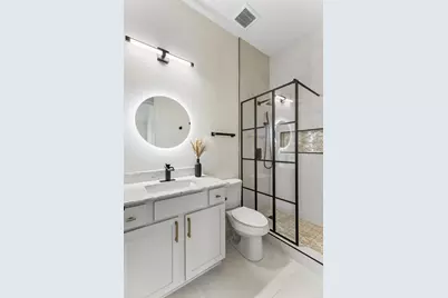 7705 Barbary Court, Austin, TX 78744 - Photo 14