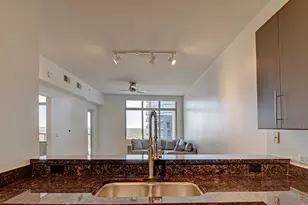 54 Rainey St, Austin, TX 78701 - Photo 4