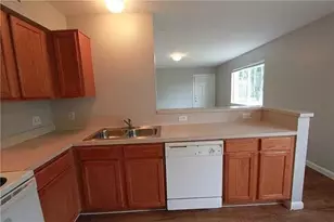 7206 Twin Crest Dr, Austin, TX 78752 - Photo 4