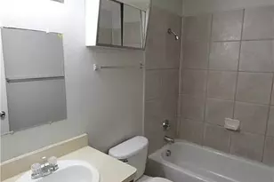 7206 Twin Crest Dr, Austin, TX 78752 - Photo 6