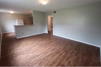 7206 Twin Crest Drive #102, Austin, TX 78752 - Photo 2