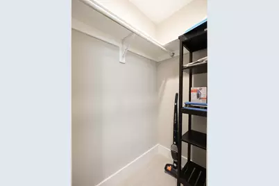 935 La Posada Drive #131, Austin, TX 78752 - Photo 18