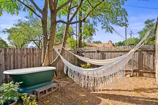 13105 Bourbon St, Austin, TX 78727 - Photo 2