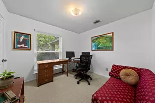 13105 Bourbon St, Austin, TX 78727 - Photo 16