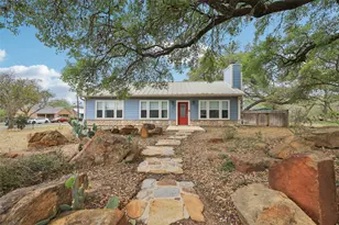 418 W Holland St, San Marcos, TX 78666 - Photo 1