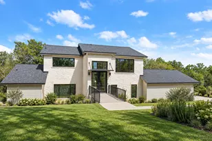 1703 Yaupon Valley Rd, West Lake Hills, TX 78746 - Photo 4