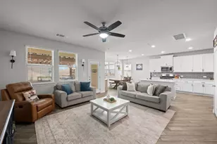 187 Buttonwood Dr, Buda, TX 78610 - Photo 4