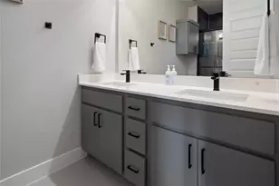13309 Morris Rd, Austin, TX 78729 - Photo 18