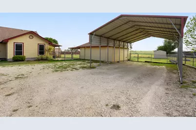 2601 Windy Ridge Road, Taylor, TX 76574 - Photo 24