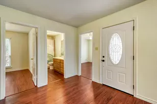 2601 Windy Ridge Rd, Taylor, TX 76574 - Photo 6