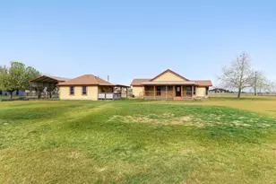 2601 Windy Ridge Rd, Taylor, TX 76574 - Photo 26