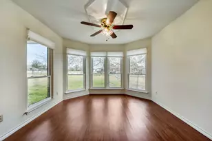 2601 Windy Ridge Rd, Taylor, TX 76574 - Photo 12