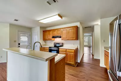 2601 Windy Ridge Road, Taylor, TX 76574 - Photo 10