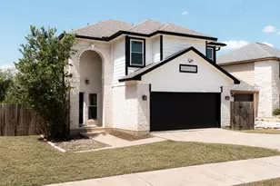 3205 Rockhurst Ln, Austin, TX 78723 - Photo 2