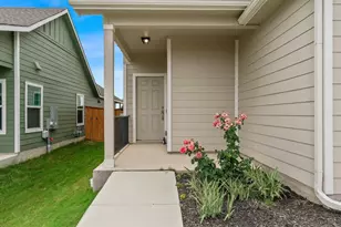 258 Majestic Cedar Dr, Liberty Hill, TX 78642 - Photo 2