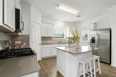 258 Majestic Cedar Drive, Liberty Hill, TX 78642 - Photo 8