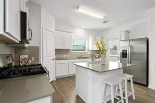 258 Majestic Cedar Dr, Liberty Hill, TX 78642 - Photo 8