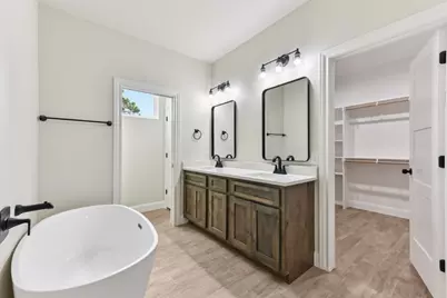 130 Mokalau Drive, Bastrop, TX 78602 - Photo 22