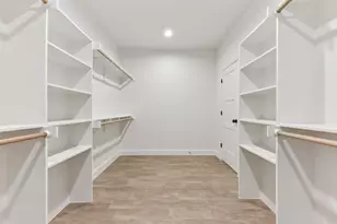 130 Mokalau Dr, Bastrop, TX 78602 - Photo 24