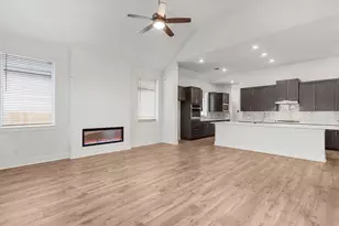 212 Montecido Dr, Liberty Hill, TX 78642 - Photo 14