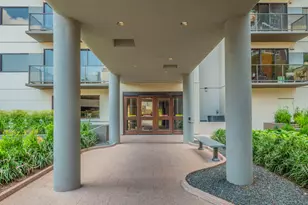 40 N Interstate 35 Hwy, Austin, TX 78701 - Photo 26