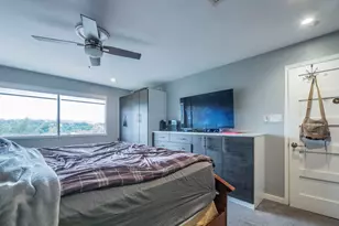 40 N Interstate 35 Hwy, Austin, TX 78701 - Photo 12