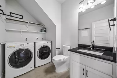 1182 Ridgeway Drive #B, Austin, TX 78702 - Photo 10