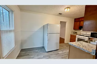 2109 E 12th Street, Austin, TX 78702 - Photo 10